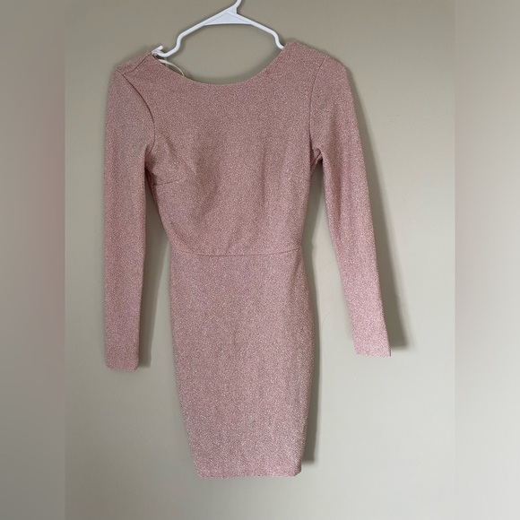 Fashion Nova Sparkly Pink Long Sleeve mini Dress back cut out XS NWT - Picture 2 of 7